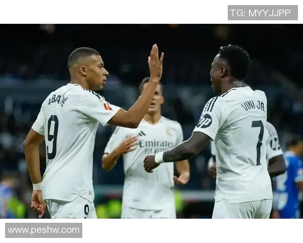 法国足球明星的璀璨星空:从齐达内到姆巴佩的传奇之路 法国足球明星的璀璨星空:从齐达内到姆巴佩的传奇之路